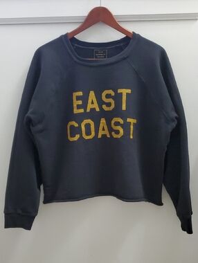 Retrobrand Los Angeles Sweatshirt with Yellow Lettering East Coast Navy Large
